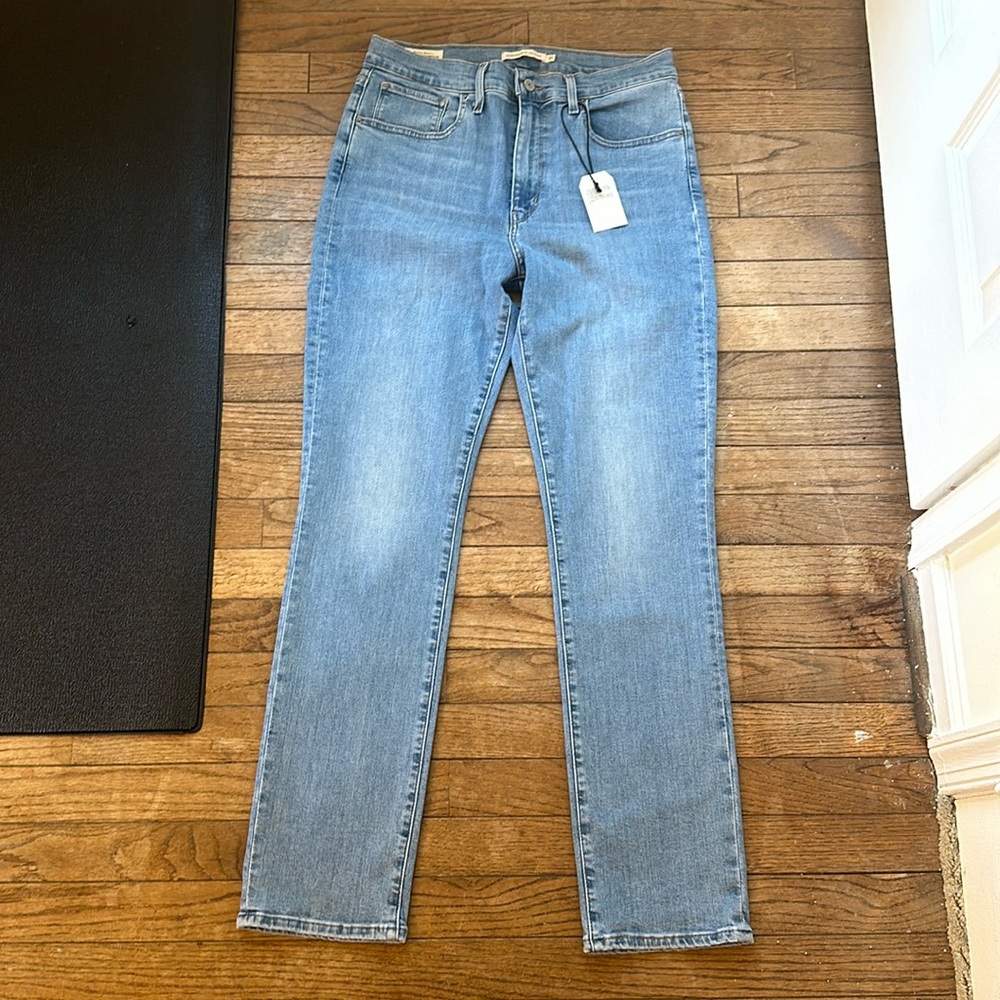 Levi’s 724 Straight Leg Jeans